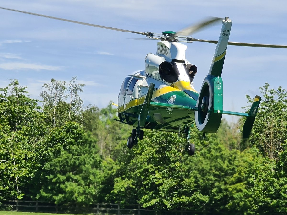 NEemergency_'s tweet photo. Some of my recent pictures of Helimed63
#HM63
#gnaas

@GNairambulance https://t.co/ZjSUbIBcaw
