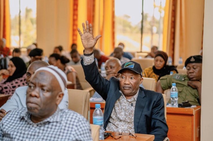 hatibukilenga's tweet photo. Mkutano wa wadau wa maendeleo wa mradi wa #IDIEP uliwaleta pamoja wadau kutoka makundi yote ya kijamii kujadili #MaendeleoShirikishi ikiwa ni moja ya namna ya kujifunza kwa pamoja na kubadilishana uzoefu mkoani Tanga https://t.co/CCNrP5YQCw