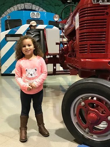 MuncieMuseum's tweet photo. One of the hard parts of summer is the “summer slump”, where kids lose traction with learning. Keep your kids engaged in a relaxed environment by visiting museums like ours that combine fun, spontaneous play with skill building! Learn more at https://t.co/PMvqmruhSi https://t.co/YirGrNMCyV