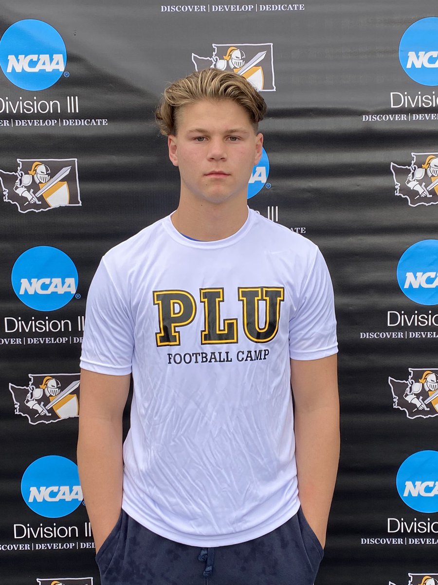 Had a lot of fun at the day camp at Pacific Lutheran University. Thanks to the coaches the hosting and coaching me up! <a href="/SpencerCrace/">Spencer Crace</a> <a href="/PLUFootball/">Pacific Lutheran Football</a> <a href="/BrantMcAdams/">Brant McAdams</a>