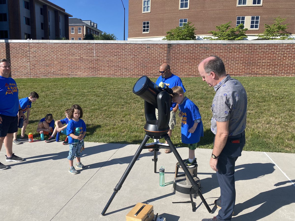 RU Artis College tweet media