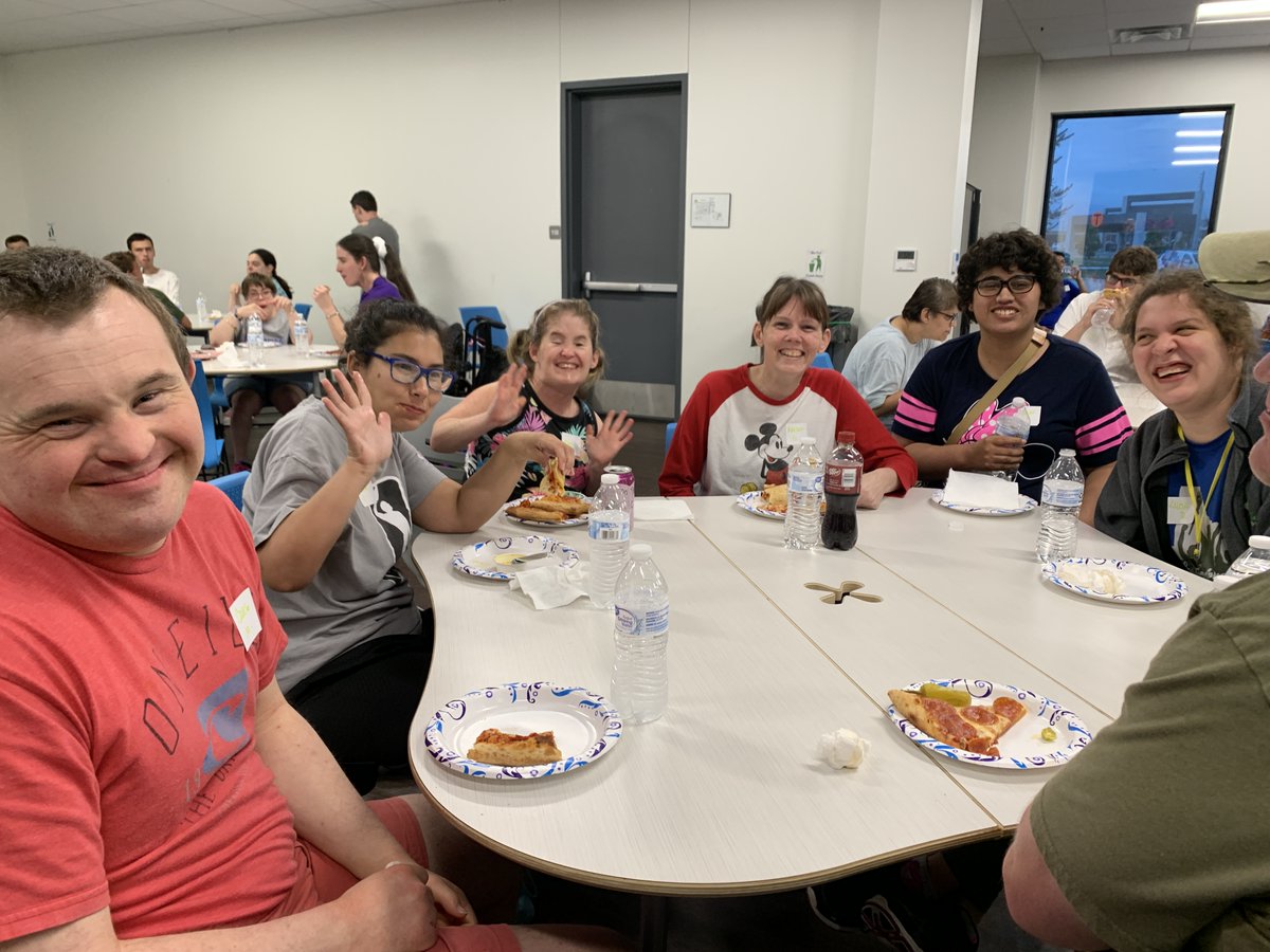 mptxorg's tweet photo. Tomorrow is COMMUNITY BALL! 🎉

To get into the #hero spirit, the #HIPsters enjoyed a cape decorating party. 

A huge thank you to @PapaJohnsNCTex for generously donating 25 pizzas to fuel the HIPsters creativity that evening.

#MyPossibilities #CommunityBall https://t.co/VzMDJqFL5V
