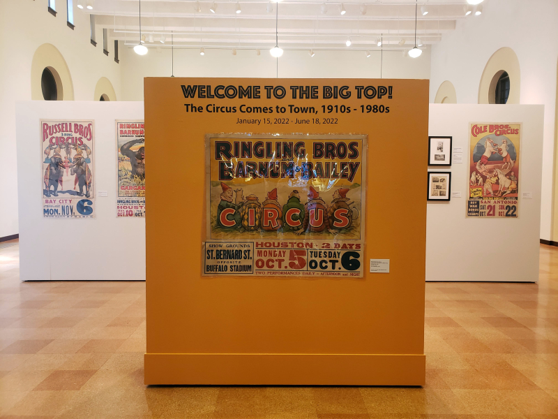 houstonlibrary's tweet photo. Step right up! There's only one week left to see #HPLExhibits “Welcome to the Big Top!” at the #JuliaIdesonBuilding. For more information, visit https://t.co/GOxFhnEjYq. #ILoveHPL #HPLJIB https://t.co/pFLnxEP8YS