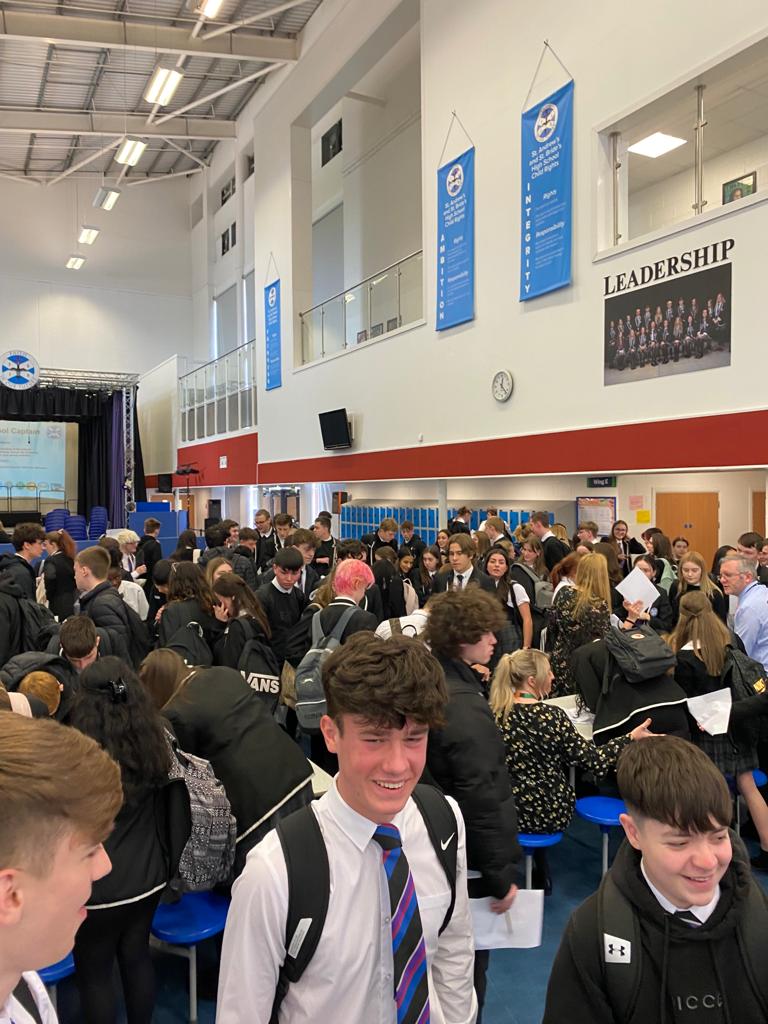 SASB High School on Twitter "Our new S6 pupils signing up to volunteer