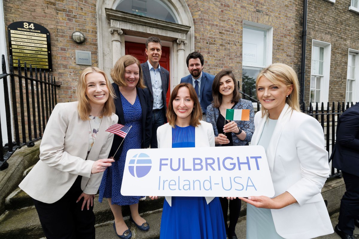 uniofgalway's tweet photo. Congratulations to @Eoin541, @shazglynn, Dara Kerins, @RuthMelia3, @JenMcSharry, @AoibhinSheedy, and @CiaraShortiss who were named among the 40 @Fulbright_Eire Awardees for 2022-2023. https://t.co/ouPkmjKoXG
