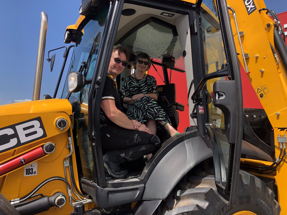 SianCMacLeod's tweet photo. Congratulations #TerraSrbija #JCB on the opening of your new sales/service centre - and your 20th anniversary in Serbia 🇷🇸
What a pleasure to see the brilliant #DancingDiggers in action in #Belgrade ! https://t.co/7rB5HvBIYS