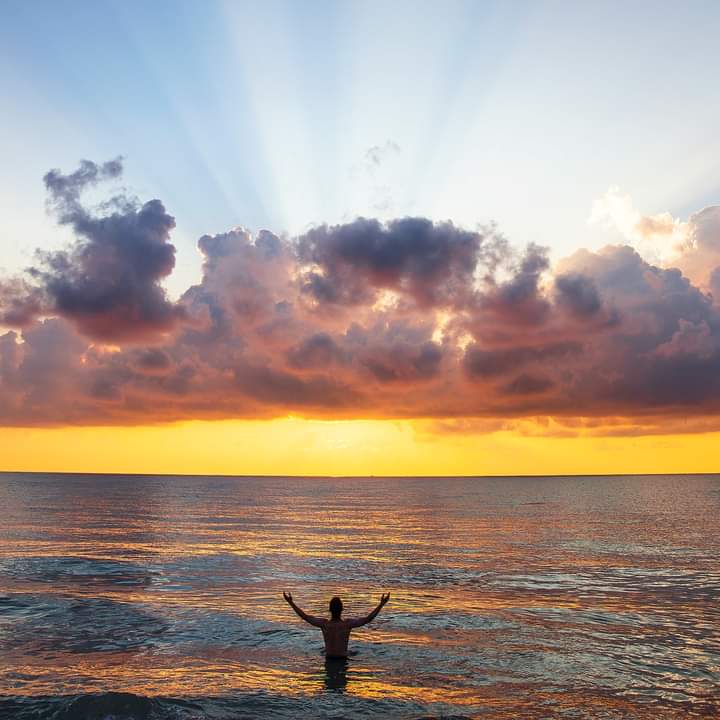 jlcooper424's tweet photo. Allow your inner being to fully experience all that you are doing. Do not allow the outer doing to overtake identity of your inner being. https://t.co/BRBquW5TRs