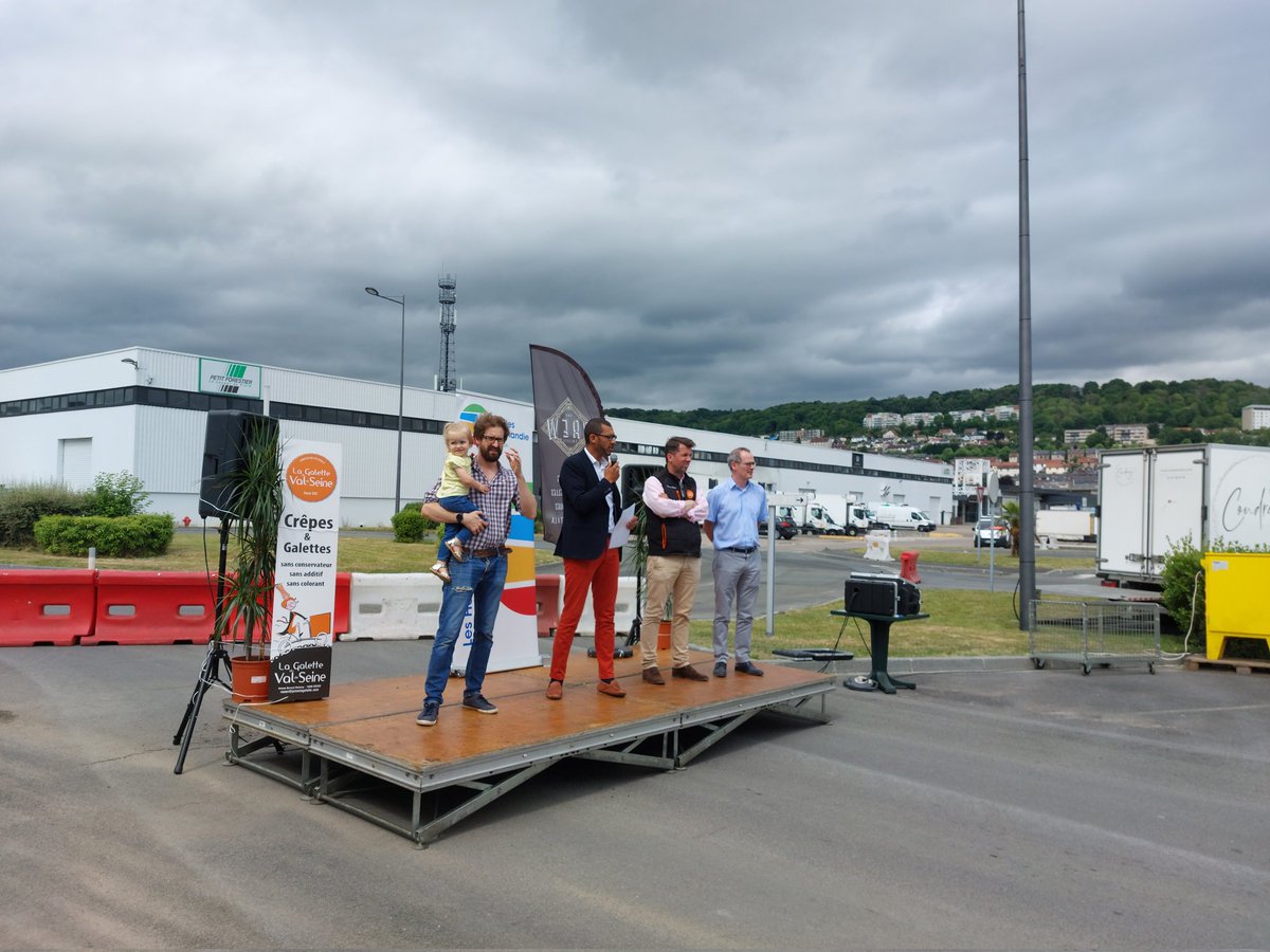 Mickael Arnoult (@myckeul_a) on Twitter photo Inauguration des nouveaux locaux de :b🍺🍺🍺 Brew Société 🍻🍻🍻 au MIN de Rouen. Bravo à notre ancien incubé chez <a href="/normandieincub/">Normandie Incubation</a> désormais leader national en nombre de brasseurs formés par an! #startup #innovation #bière Inauguration des nouveaux locaux de :b🍺🍺🍺 Brew Société 🍻🍻🍻 au MIN de Rouen. Bravo à notre ancien incubé chez <a href="/normandieincub/">Normandie Incubation</a> désormais leader national en nombre de brasseurs formés par an! #startup #innovation #bière