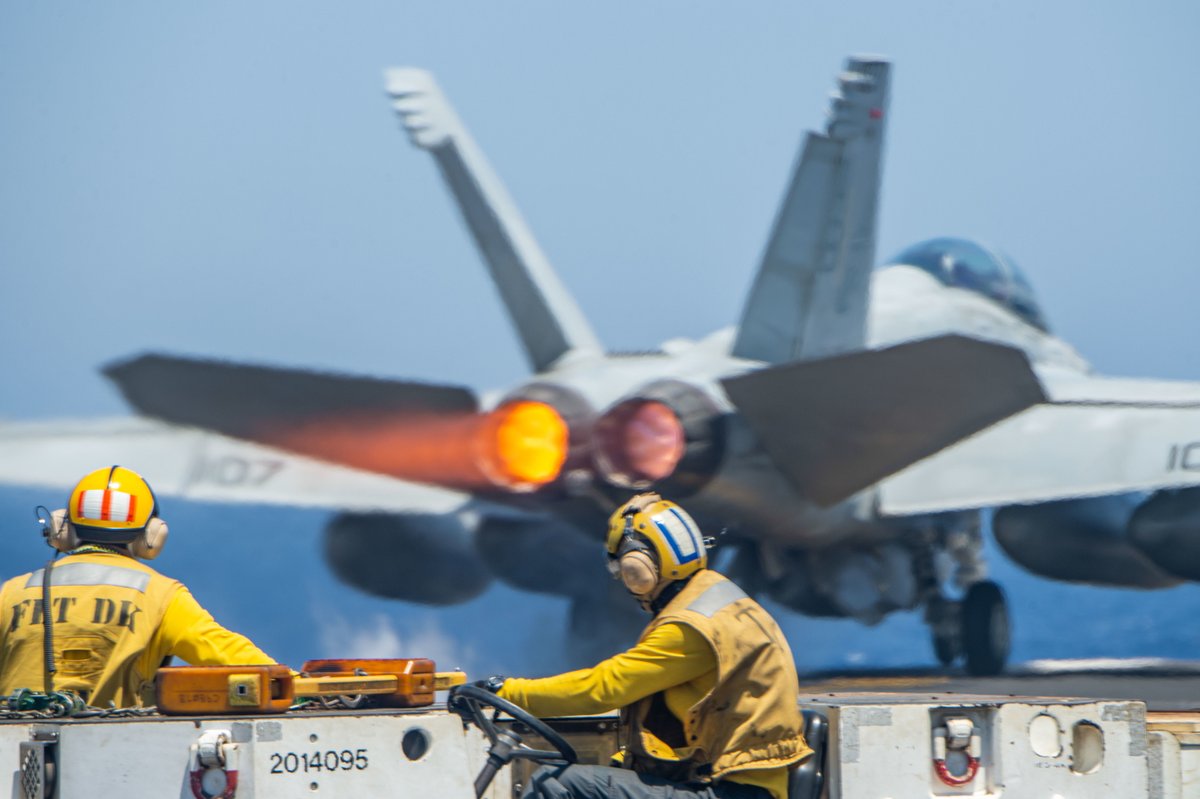 U.S. Navy tweet media