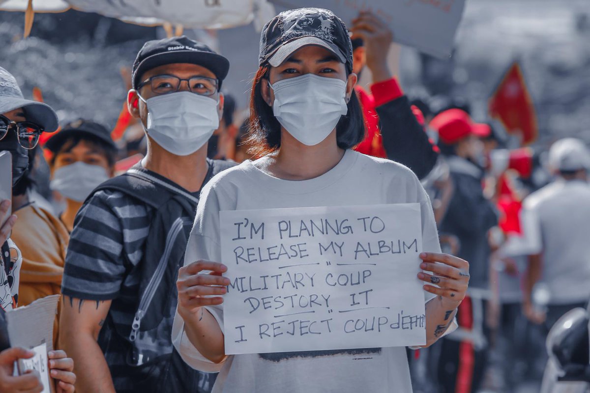MayWongST's tweet photo. Since #Myanmar #military announced plans to execute 2 pro-democracy activists #PhyoZeyarThaw &amp; Jimmy, many have unreservedly condemned this. But this is far more personal to 1 person-Phyo Zeyar Thaw's fiancé @Honeybu88242373. See👇🏽 https://t.co/GLMFEIVuhQ #WhatsHappeningInMyanmar https://t.co/lAg1v1trm4