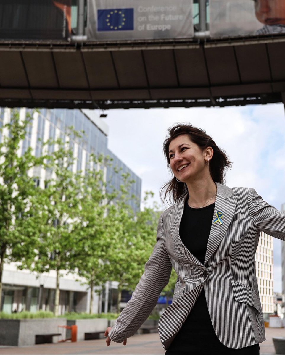 humansintheeu's tweet photo. “I see Europe as a strong union. I would like to see that each country within the Union remembers its roots.”

➡️ ​​Inga Yakymenko, providing recommendations to European policy makers.

👉🏽 Our project, #GenerationDLiberation 

#GenerationDLiberation #humansintheeu #youthevent https://t.co/c34sniPkZC