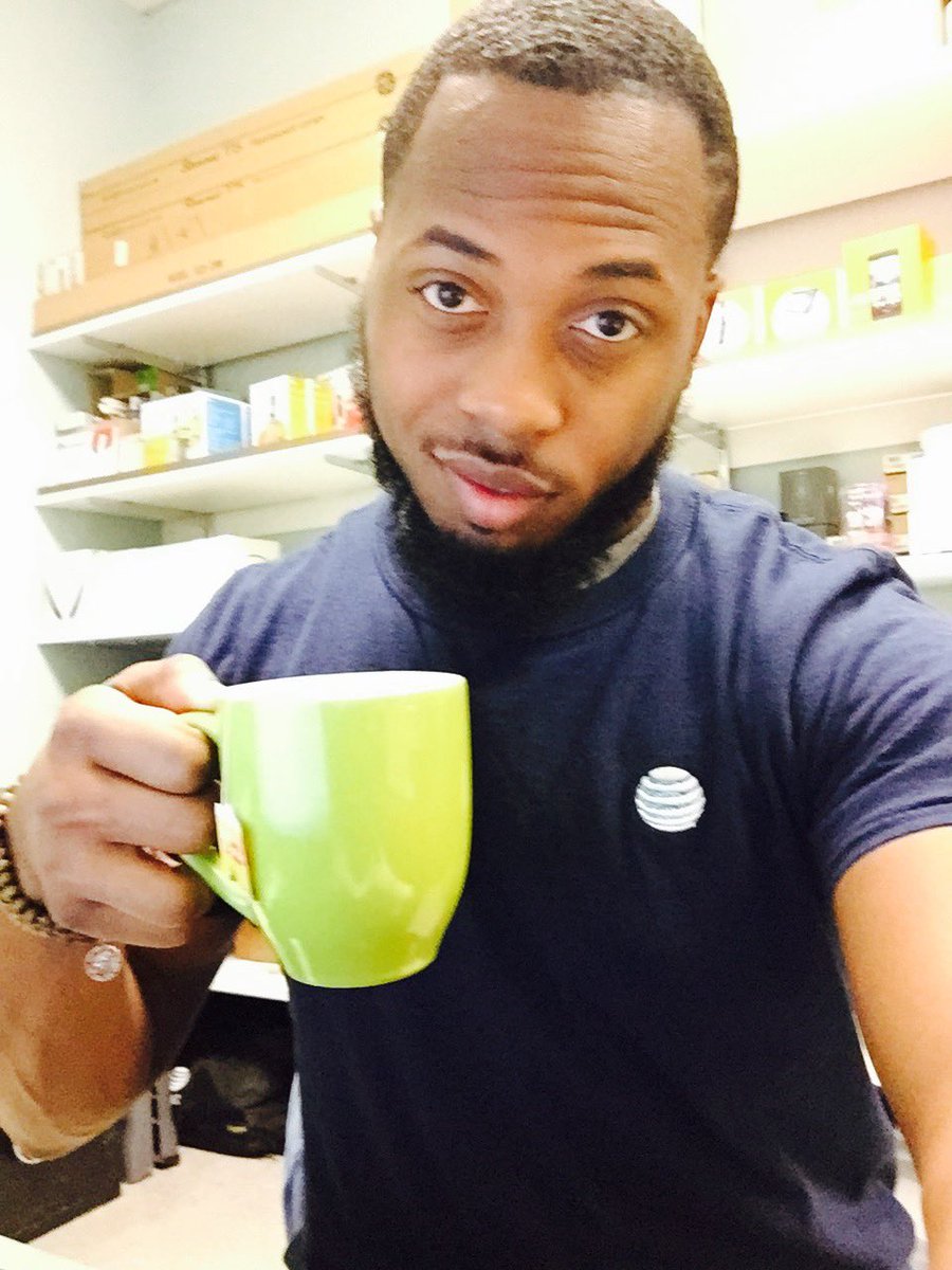 ChrisB739att's tweet photo. #FlashbackFriday  Back in the day when the globe was white, team colors were navy blue, Atlanta was headquarters … and I had hair 😂😂😂 #campcreekatt #theoriginalteam https://t.co/zQzYeLGOZa