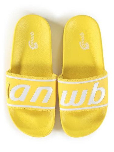 wegenwacht4447's tweet photo. Het mooie weer komt er weer aan, wil jij deze zomer thuis of op de camping de blits maken met deze @ANWB slippers?
RT volg en maak kans op een van deze twee paar slippers. Alleen maat 41/42.
RT https://t.co/uHJ3VbIxKW