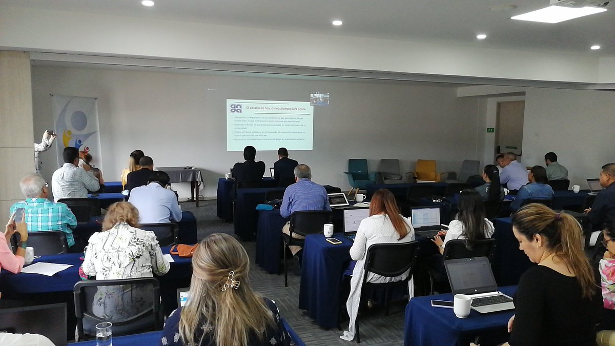 Foroeduciencia's tweet photo. 2 día de la cátedra Internacional "PROSPECTIVAS DEL MARCO NORMATIVO E INSTITUCIONAL DEL ASEGURAMIENTO Y ACREDITACIÓN DE CALIDAD EN LA OFERTA ACADÉMICA DE LA EDUCACIÓN SUPERIOR”. @FODESEP
@CNA_AcreditaCol https://t.co/hLXIlctDBf