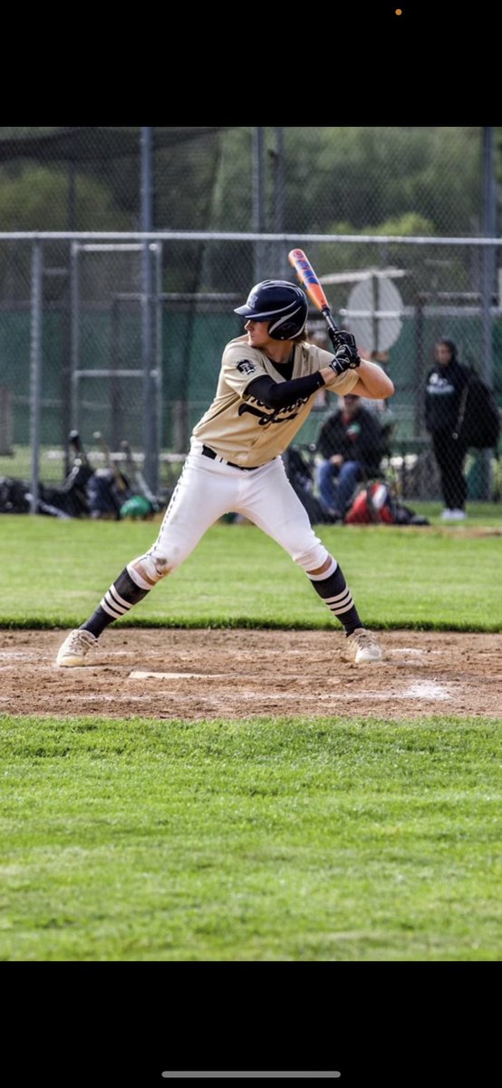 FerberJr's tweet image. I’d like to announce that I will be continuing my academic and athletic careers at Lake Erie College. I want to thank my family, friends, and coaches who have all helped me get to this point.🌪 #rageon @lakeeriebase @t3_warhawks  @SCTrojansBSBL @t3warhawks_rua  @PrepBaseballOH