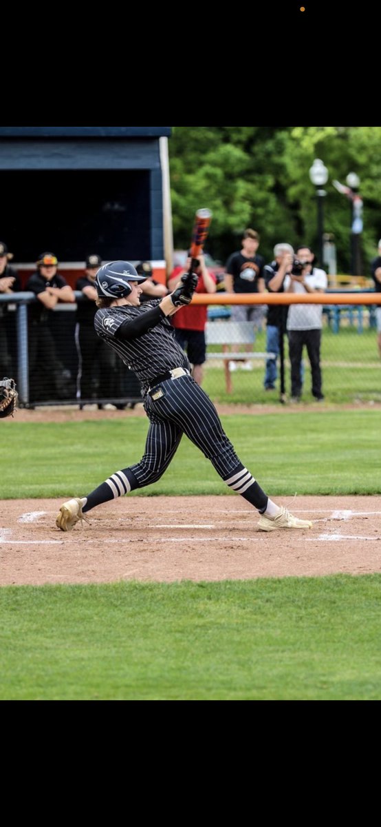 FerberJr's tweet image. I’d like to announce that I will be continuing my academic and athletic careers at Lake Erie College. I want to thank my family, friends, and coaches who have all helped me get to this point.🌪 #rageon @lakeeriebase @t3_warhawks  @SCTrojansBSBL @t3warhawks_rua  @PrepBaseballOH