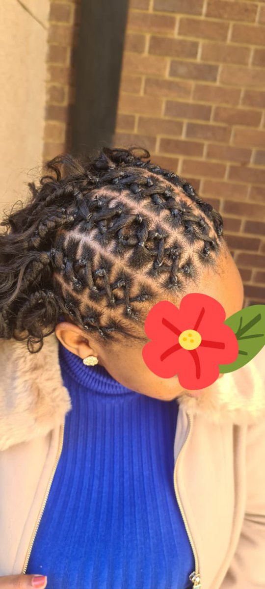 BusisiweMoloi1's tweet photo. #GirlTalkZA https://t.co/WkhSisEStK
