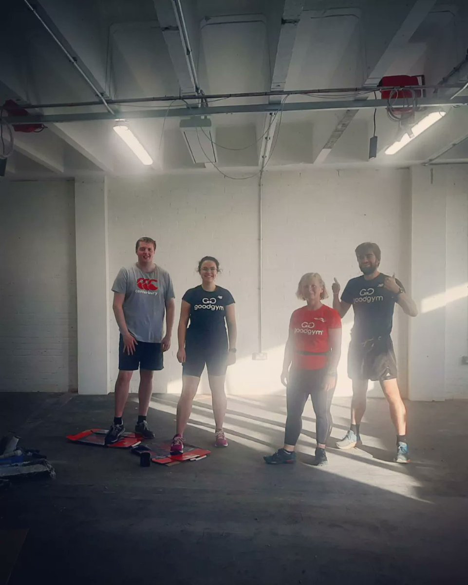 A HUGE thanks to the <a href="/GoodGymLeeds/">GoodGym Leeds</a> &amp; lovely members of the Pyramid artist team who have helped us to freshen up the space. We really appreciate it 💕

2/2
