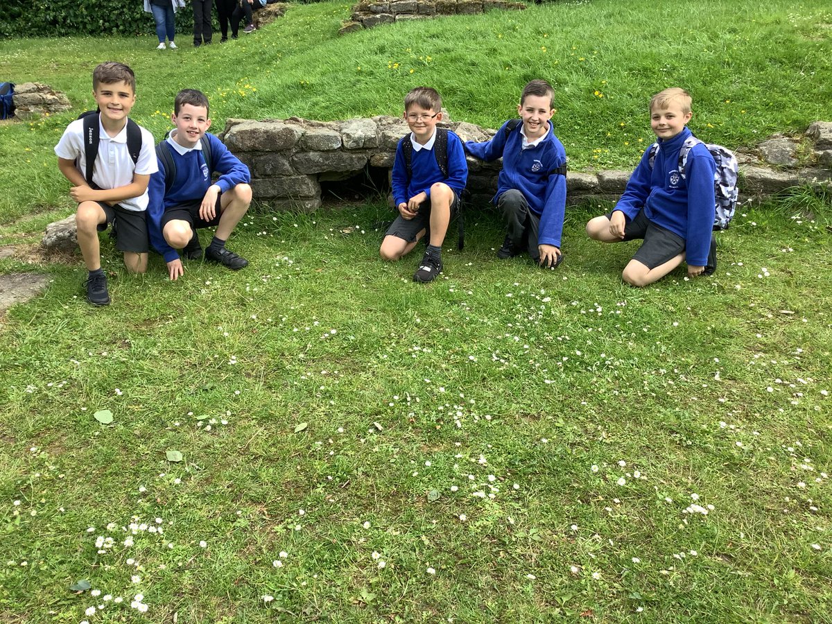 Year5tcps's tweet photo. We had an amazing time @RibRomanMuseum today. We loved looking at various artefacts, ruins and dressing up as Roman soldiers! #historyed https://t.co/EovJ0YsJq4