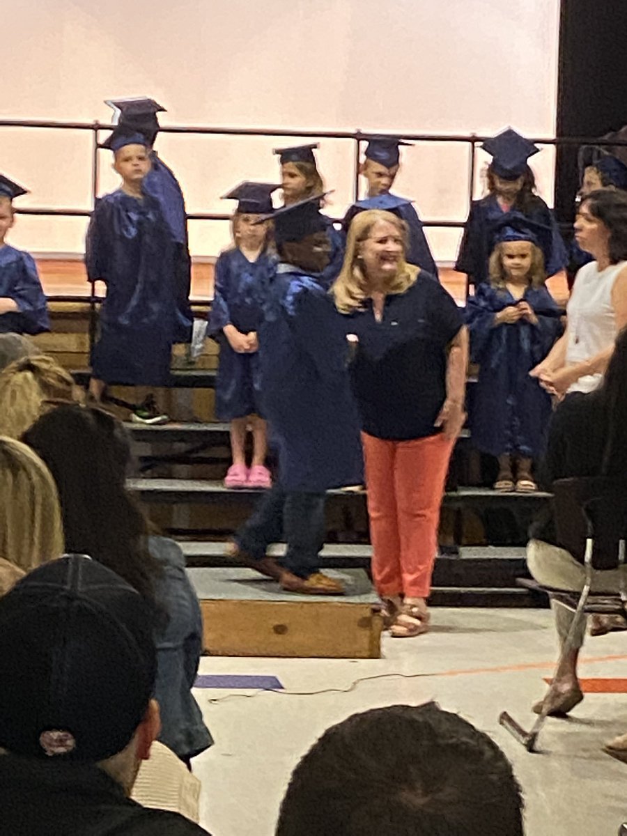 MrKilian_SRE's tweet image. Wonderful K Graduation put on by @MonicaColantone and @Elopezsre! So proud for these kiddos. They certainly got big big dreams and I can’t wait to watch them grow!!! #Classof2034 #SRECommunity