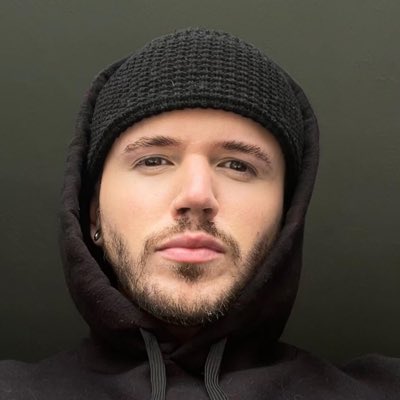imkyleminers's tweet photo. #NewProfilePic

Maybe I should use Twitter more✌🏼 https://t.co/0MvPlnCMEN