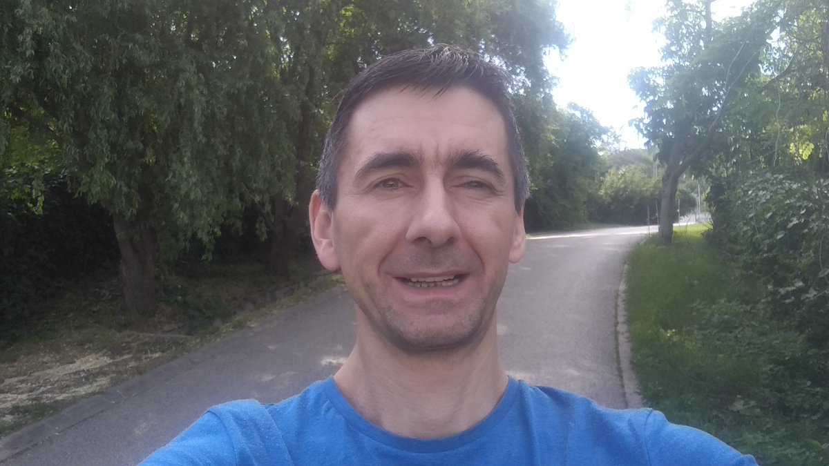 AttilaTurzo's tweet photo. Today is the 292nd day when I am running for the Chess Grandmaster(GM) title. #GMrunning https://t.co/PZRhFm2b1O