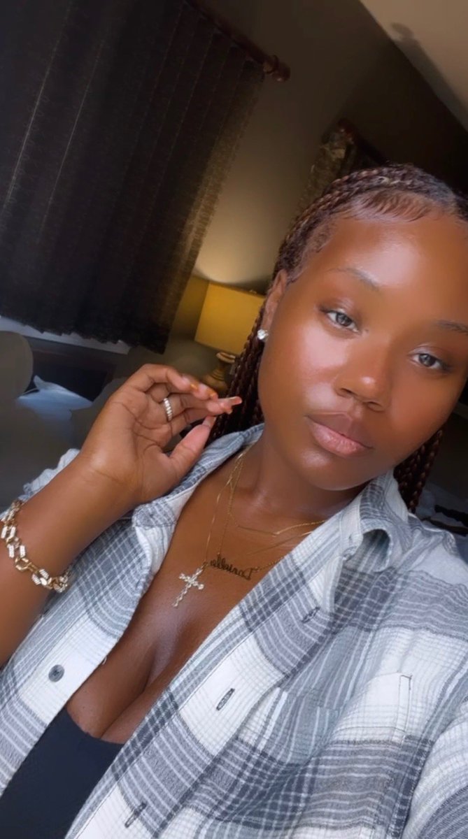 Officialkay01's tweet photo. nourish in order to flourish. 🤍🌊 https://t.co/IxDk9WnSVT