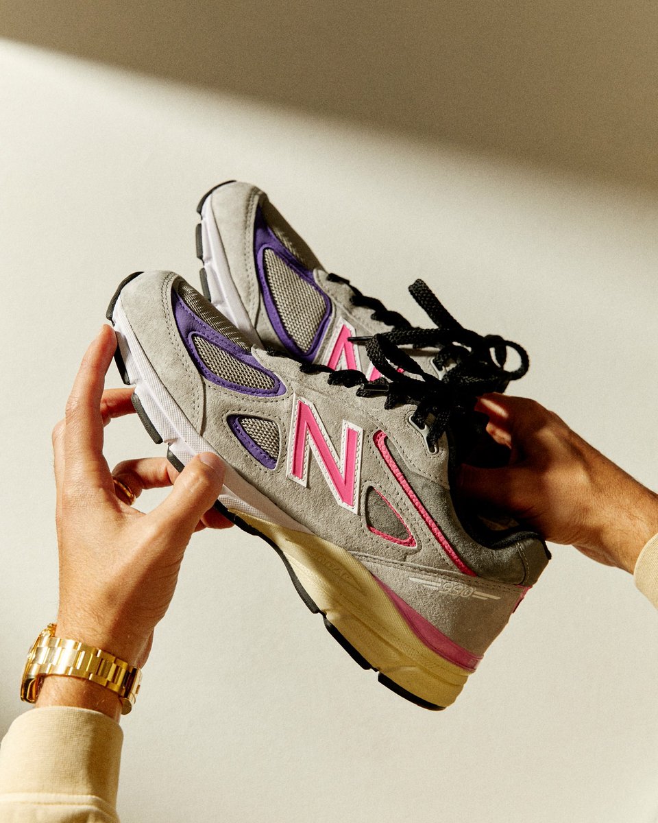 990 V1 - V4
