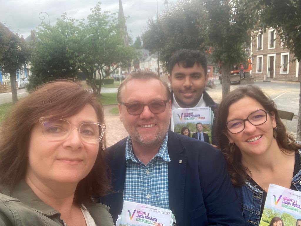 LauraSlimani's tweet photo. Un petit tour à Auffay pour soutenir @VBeregovoy76 candidate #NUPES sur la #7610  ! Je la connais et je vous le dis : cette femme formidable ne lâchera jamais rien pour défendre la justice sociale et la planète, elle fera une incroyable députée.
#VcommeVictoire #legislatives2022 https://t.co/SmnYECls5t