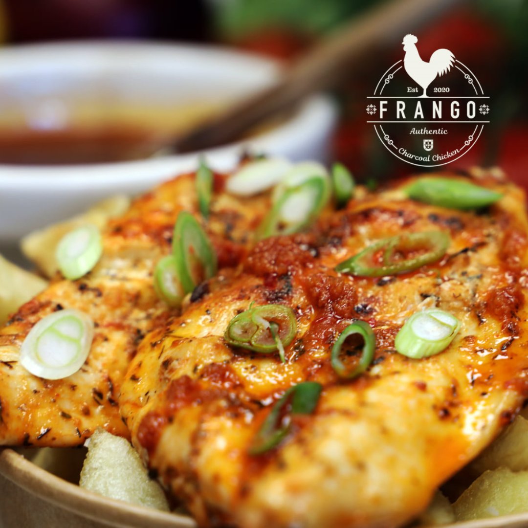 It’s Portugal day! 🎉 Come and enjoy authentic Portuguese charcoal chicken in the sun (hopefully 😆 ). Bring your partner, friends, family, little ones and dogs! 🐕 Everyone is welcome. We hope to see you there! 
#swansea #portugalday #portuguesefood