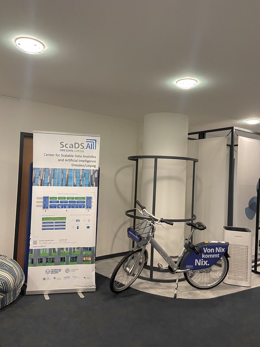 Clúster Digital tweet media