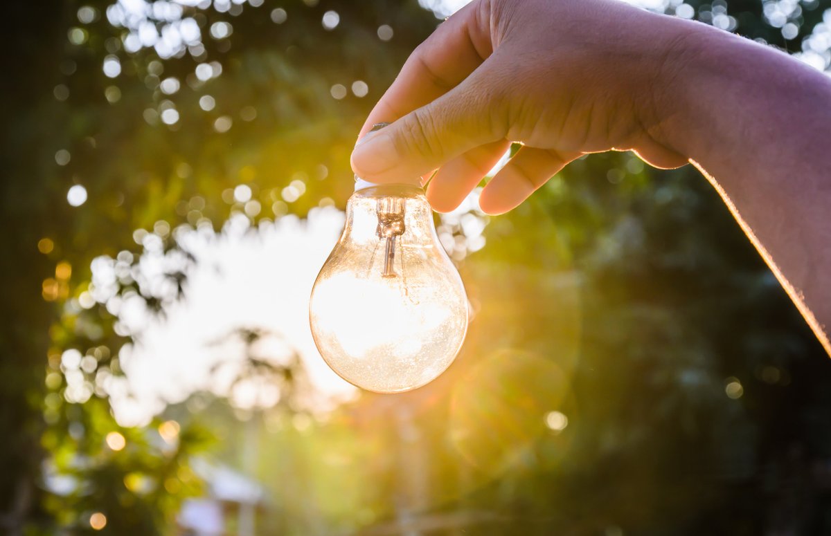 fowlersusann's tweet photo. What’s the key to generating positive energy? Discover the questions you must ask yourself in order to create the choice, connection, and competence needed to become optimally motivated: https://t.co/ptVbZmIS39 #MasterYourMotivation #OptimalMotivation https://t.co/8vZ2lmyNPT