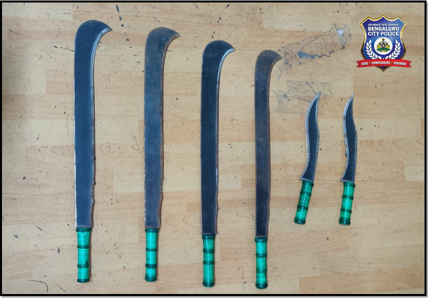 The CCB apprehended 06 people who were planning a robbery in the KS Layout PS limits. They were seized with lethal weapons, a case was filed, and further investigation is underway.