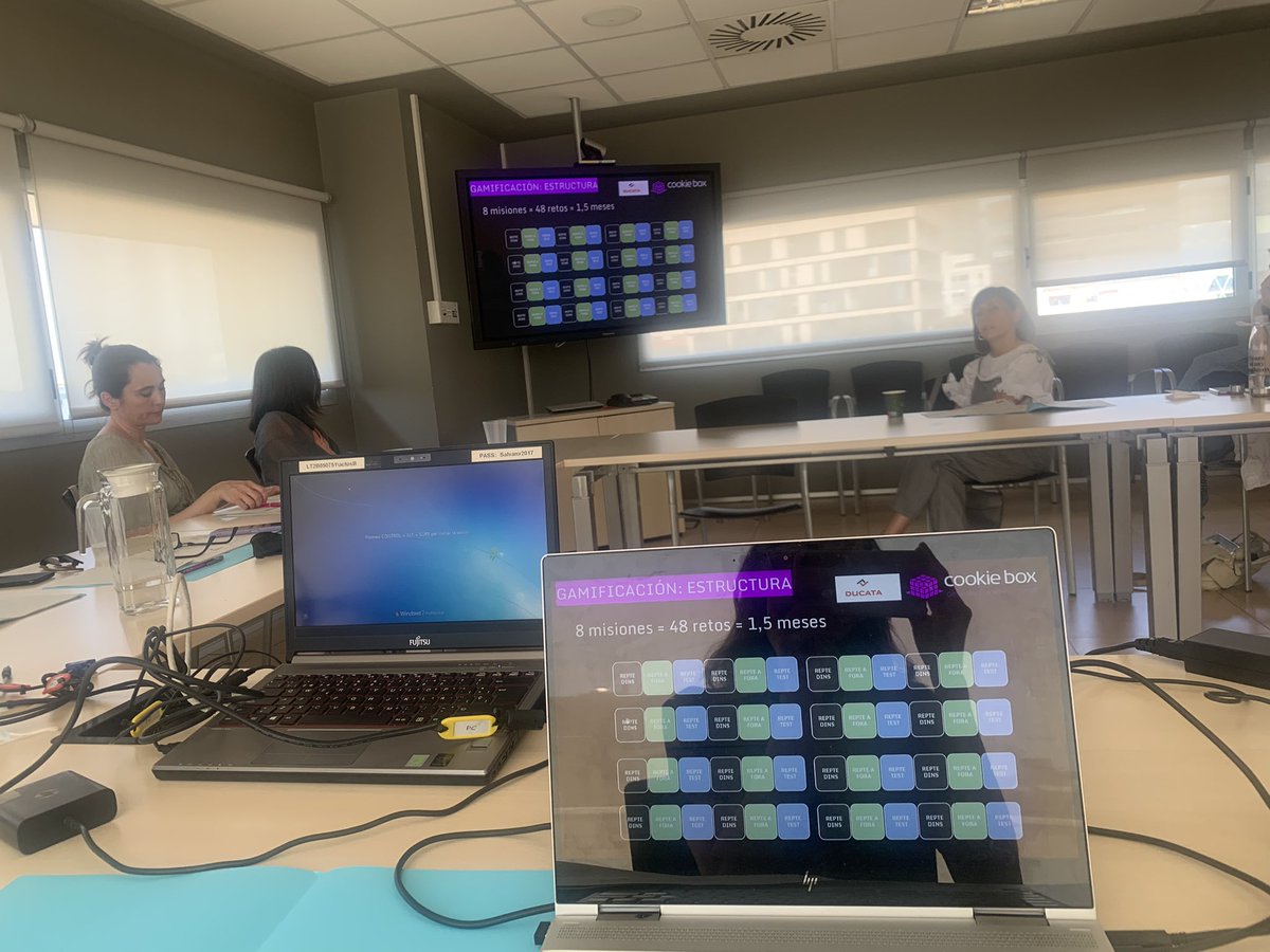 CrisMarMar's tweet photo. 🚨Reunión del proyecto #DuCATA 👉🏼funded @PNSDgob - avanzando en el desarrollo de una app 📱destinada a usuarios #cannabis 🤳🏾~ propiendo nuevos abordajes: #coparticipation + #gamification + #researchers #clinicians https://t.co/q8OW6QEkvg