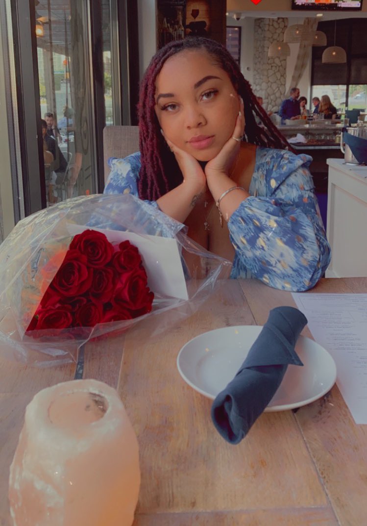 WestSideBrat's tweet photo. I do it better plus I’m doing better 🥂 https://t.co/SVHzURcKGD