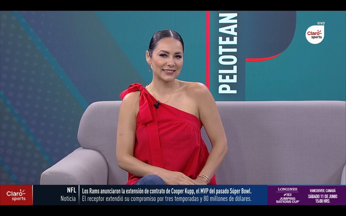 Bega1118's tweet photo. Un piacere goderti un'altra mattina del tuo sorriso e del tuo umore allegro bellissima @JACKIE_FELIXπ€πΌππΉπΉπΉ
#FelixWeekend!!!π»π
(Vedo che altri tuoi fan giΓ copiano il mio formato jeje)π€
PD: Hoy repite a las 2:00 pm tambiΓ©n signorina? https://t.co/NhMtCtwf3Z