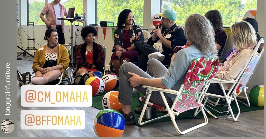 Thanks for sharing your wild story with us this morning, <a href="/BFFOmaha/">BFF Omaha</a> 💚 Who knew that Petshop Gallery used to be an actual pet shop?? 🐍 🐭