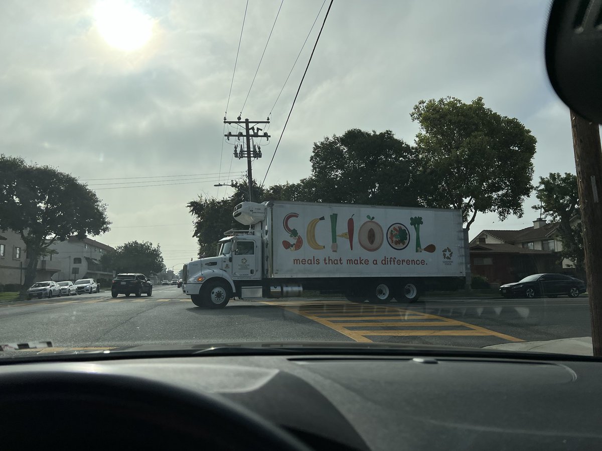 Thank you Gold Star Drivers!  Out everyday making it happen for School Nutrition Programs!  #schoollunch