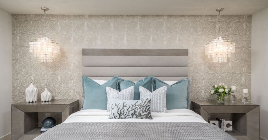 7 Ways to Make Your Bedroom a No-Stress Zone Right This Minute elledecor.com/design-decorat…