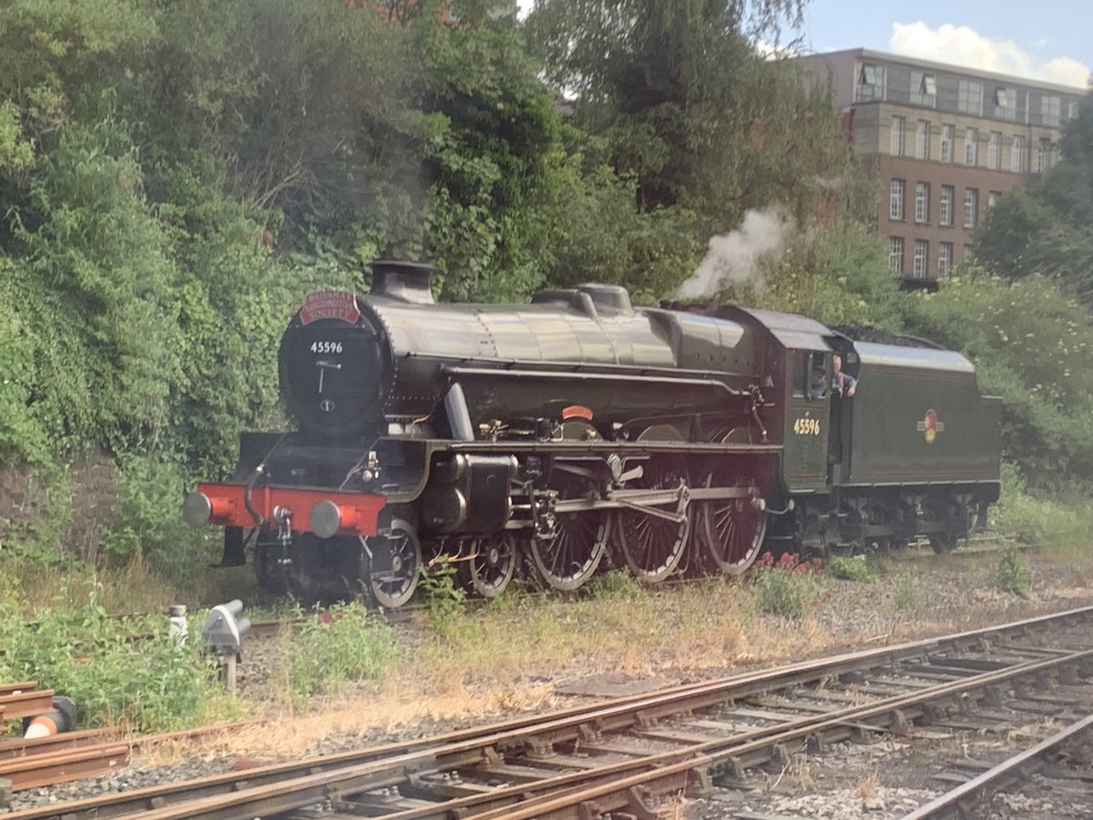 Bit of kettle action at Leicester… photographed through the window of a 158 hence the slight reflections