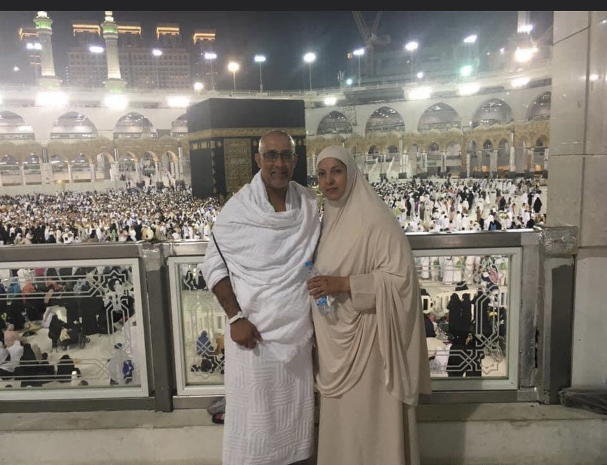 My #FlashbackFriday is from the Hajj pilgrimage that <a href="/jamelagarda/">jamela garda</a> and I undertook in 2017. The black cube shape at the Grand Mosque in Makkah  is called the Kaabah which was built by the Prophet  Abraham (Ebrahim ) &amp; family #ThatsMyHajj