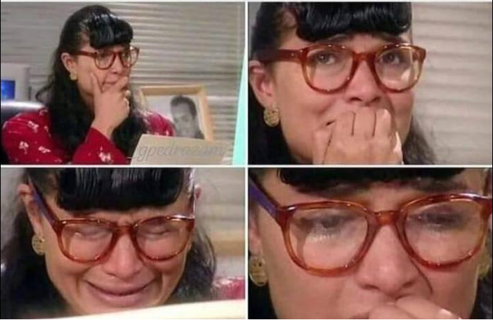Yo leyendo los tweets que dicen que Netflix sacara de su catalogo a Betty La Fea.
<a href="/NetflixLAT/">Netflix Latinoamérica</a>