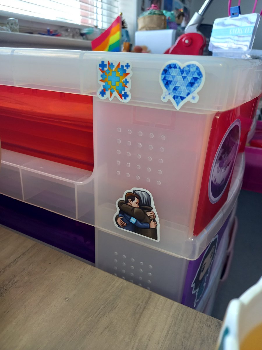 Emma/ Dogtor 🏳️🌈🔦 tweet media