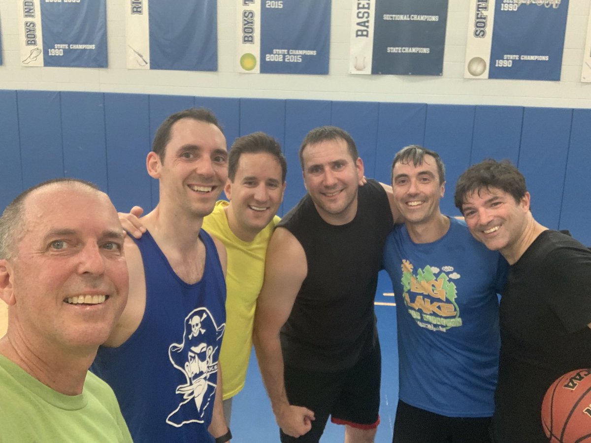 Morning hoops crew! Going to miss our weekly game! ⁦<a href="/bhs_galante/">Heather Galante</a>⁩