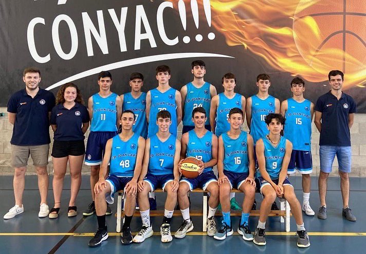 Com deien els d’Estrella Damm: 
“La feina ben feta, no té fronteres ni té rivals.”

Cadet masculí A - 2021/2022