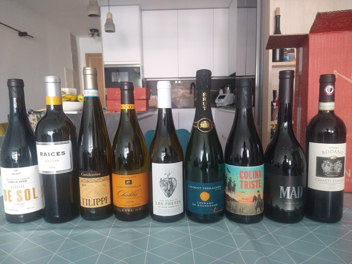 Llegaron los refuerzos <a href="/wineissocial/">Wine is Social</a>