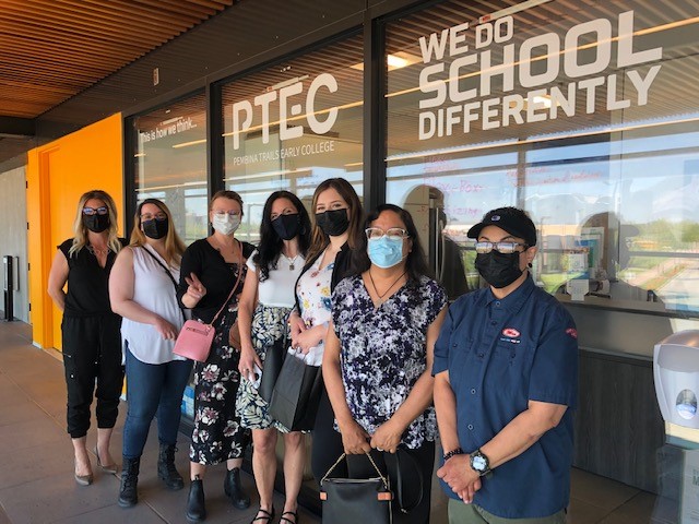 PTECwinnipeg's tweet photo. We had the absolute pleasure of meeting our @UCN_hereyoucan cousins! Did I mention that they ROCK! They do what we do! We are hoping to have a PTEC trip to the North to talk and meet. Thank you @MarieHacault @TechManitoba for connecting us #roadtrip #twinsies #inspired https://t.co/OUXRhOoKIV