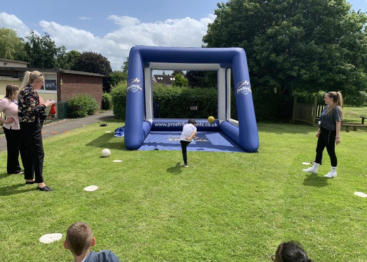 Parkwall Primary PE tweet media