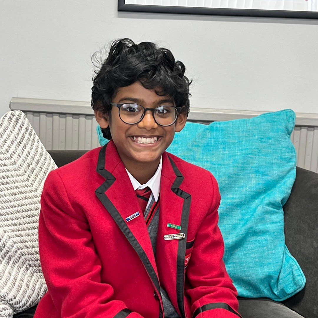 Keep an eye for our very own Kieran from 6T making his on-screen debut with Romesh Ranganathan appearing in The Avoidance tonight on BBC1  at 9.30 pm.  

#Cumnor
#Avoidance 
#Romesh