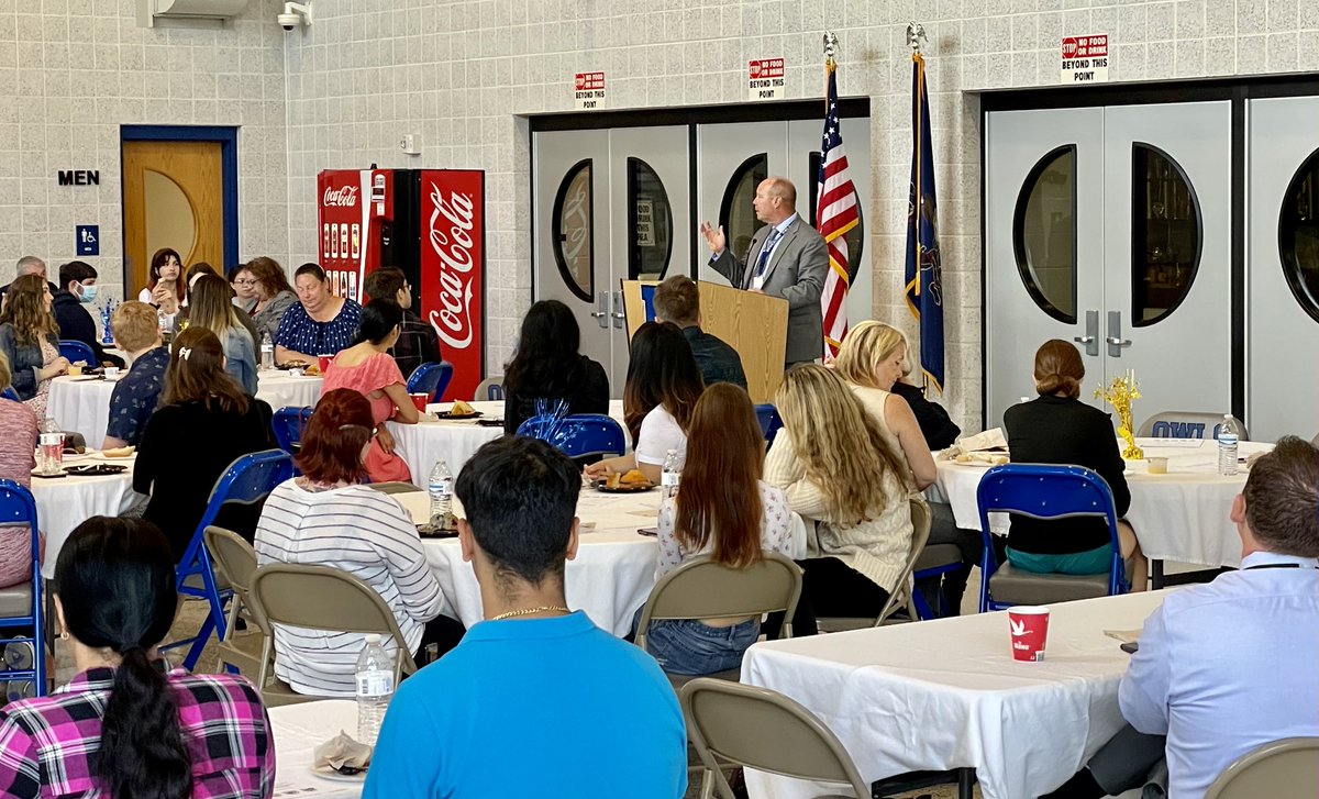 BensalemSchools's tweet photo. Congratulations to the BHS seniors recognized at the inaugural Micro-Credential ceremony. Students earned micro-credentials by completing focus area course strands in our academy pathways. We are proud of their accomplishments and wish them well in all their future endeavors. https://t.co/XA2PV2F2nl